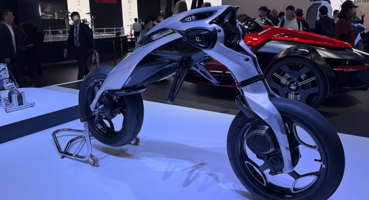 ヤマハのモトロイド:ラムダ