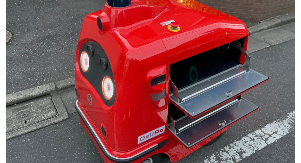 自動運転配送ロボ DeliRo